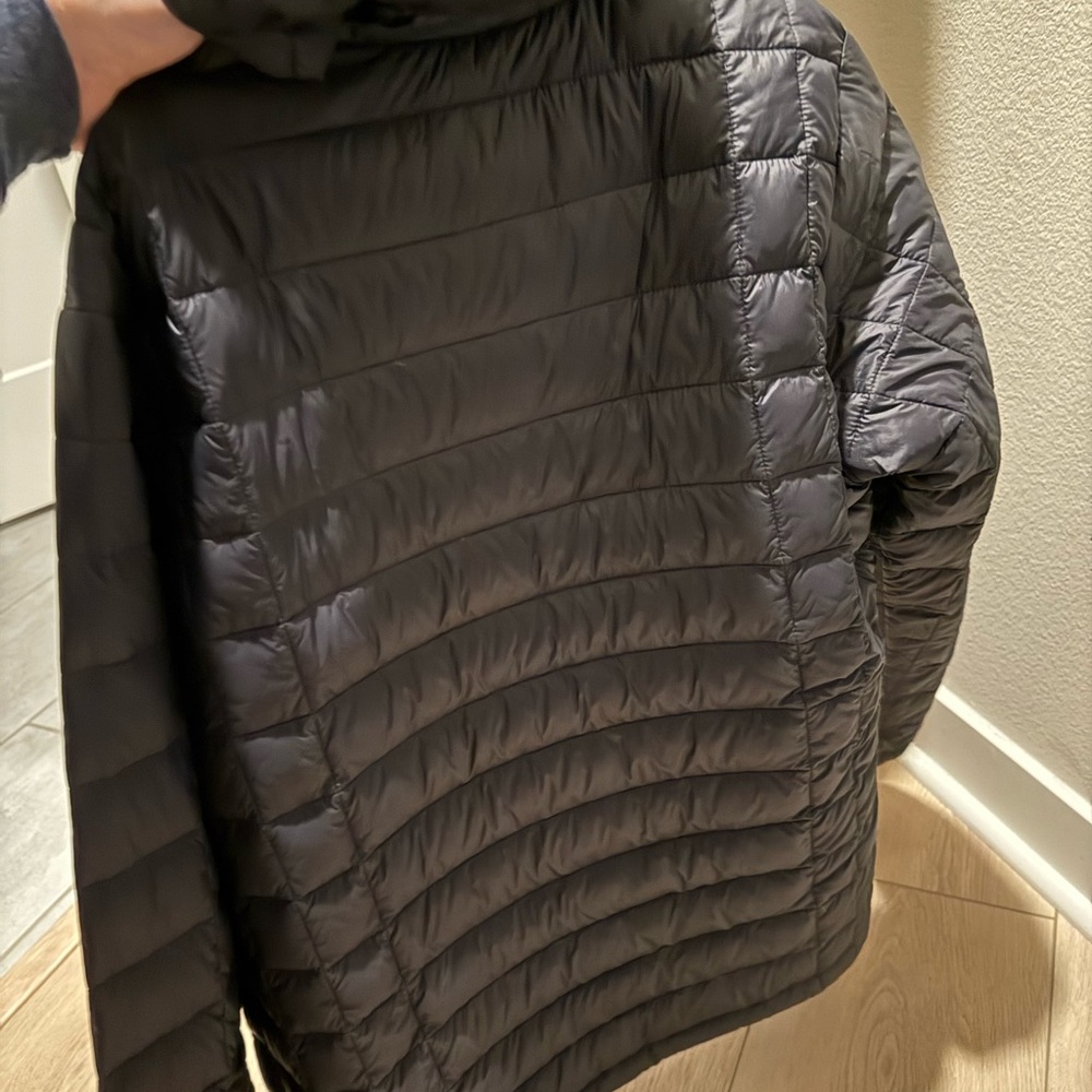 Columbia 590TD (turbodown) like new Jacket - Picture 3 of 3